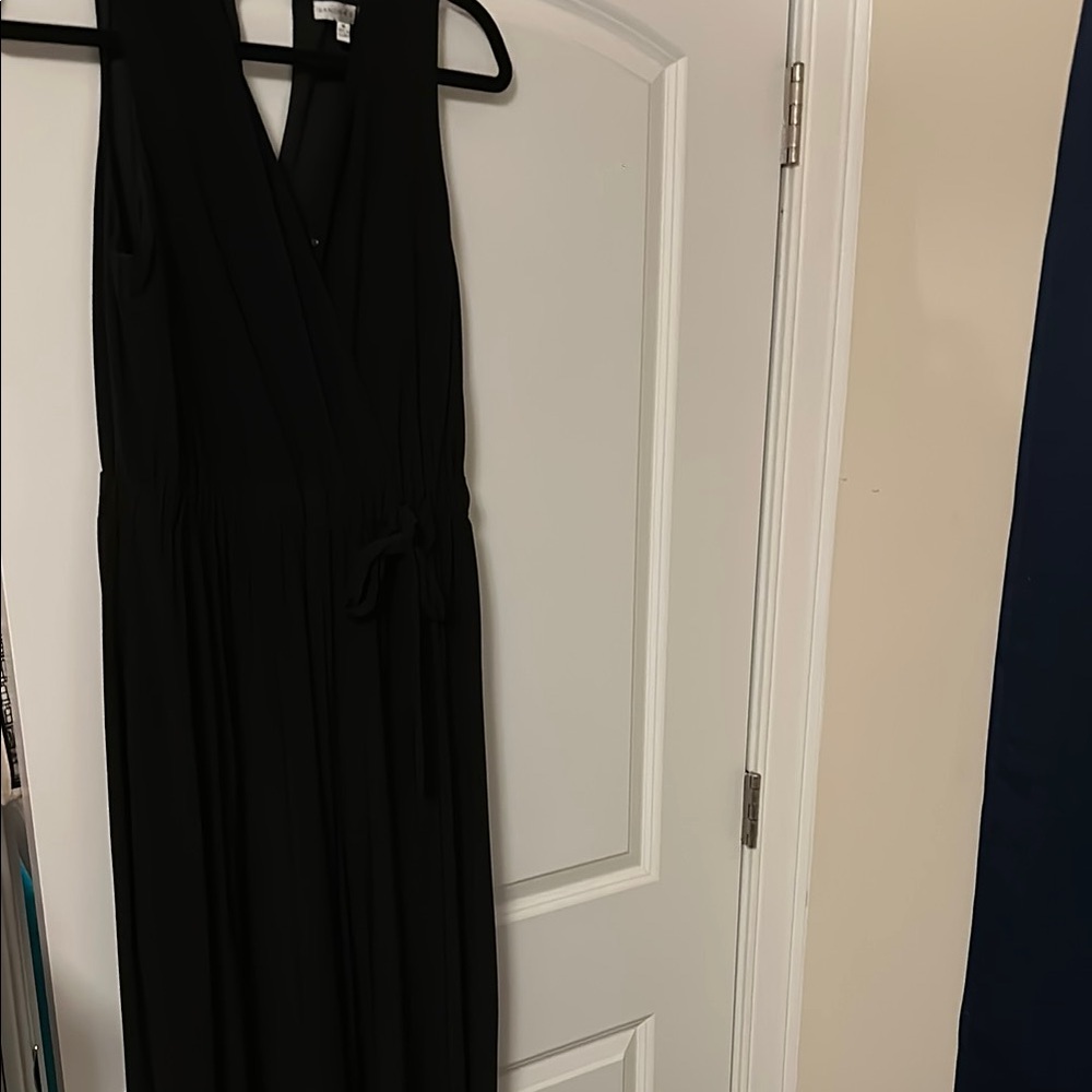Black Sleeveless V-Neck Jumpsuit